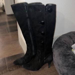 Antonio Melani Black boots! SIZE 9